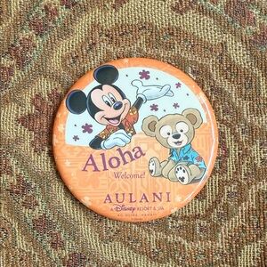 Disney Aulani Orange Welcome Button